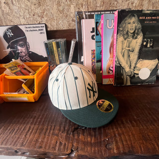 NEW ERA  LOW PROFILE CAP  GreenStripe NY ニューエラ キャップ ストライプ ニューヨークヤンキース 【GREEN & White】