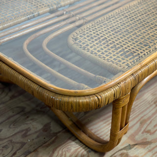 Vintage Rattan and Glass Top Coffee Table ヴィンテージ ラタン ガラストップ コーヒー テーブル