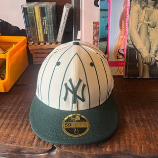 NEW ERA  LOW PROFILE CAP  GreenStripe NY ニューエラ キャップ ストライプ ニューヨークヤンキース 【GREEN & White】