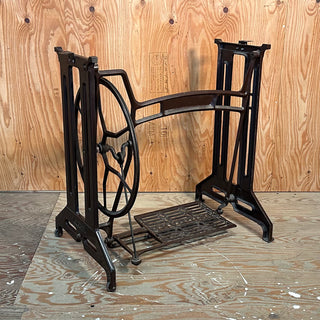 “RICCAR” Antique Sewing Machine Treadle Table Cast Iron Stand Legs [ LARGE SIZE ]  アンティーク ミシン脚 アイアン ミシンテーブル