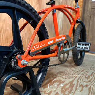 Schwinn Stingray Orange Krate with F/R OGK MAG Wheels for KZ-01 n’ WALD 137 Front Basket Black Steel Custom made by NUW®︎ シュウィン スティングレイ オレンジ クレイト BMXカスタム WALD フロントバスケット付