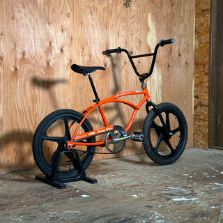 Schwinn Stingray Orange Krate with F/R OGK MAG Wheels for KZ-01 n Schwinn Stingray Orange Krate with F/R OGK MAG Wheels for KZ-01 n